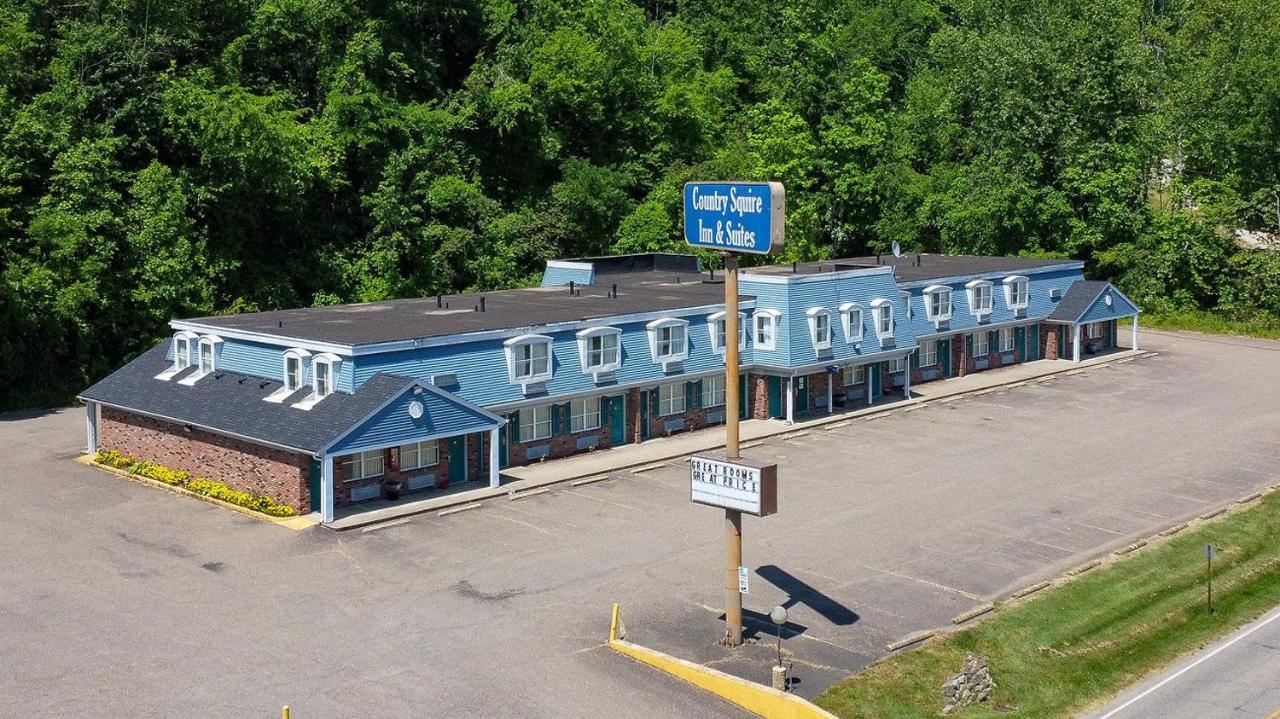 Country Squire Inn And Suites Coshocton Εξωτερικό φωτογραφία